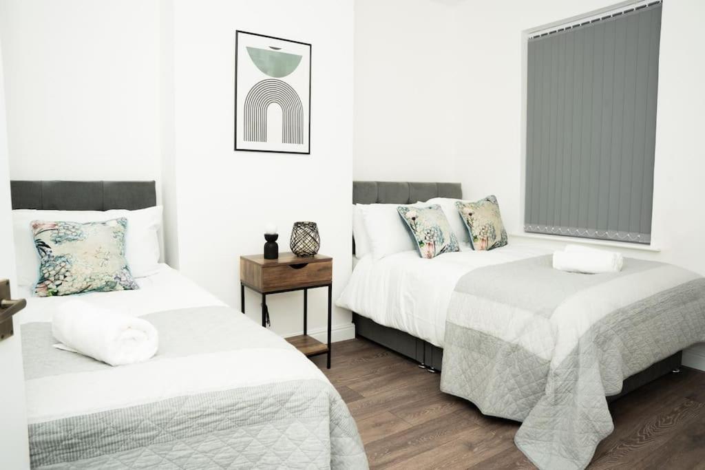 Stylish Home In York - Free Wifi & Parking - Close To Racecourse & City Centre Экстерьер фото