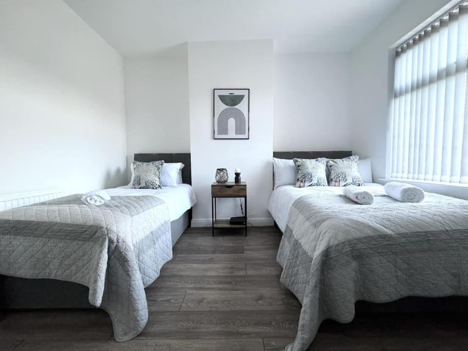 Stylish Home In York - Free Wifi & Parking - Close To Racecourse & City Centre Экстерьер фото
